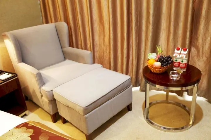 Чэнду: Hollyston Hotel (Chengdu Jinhua Wanda)