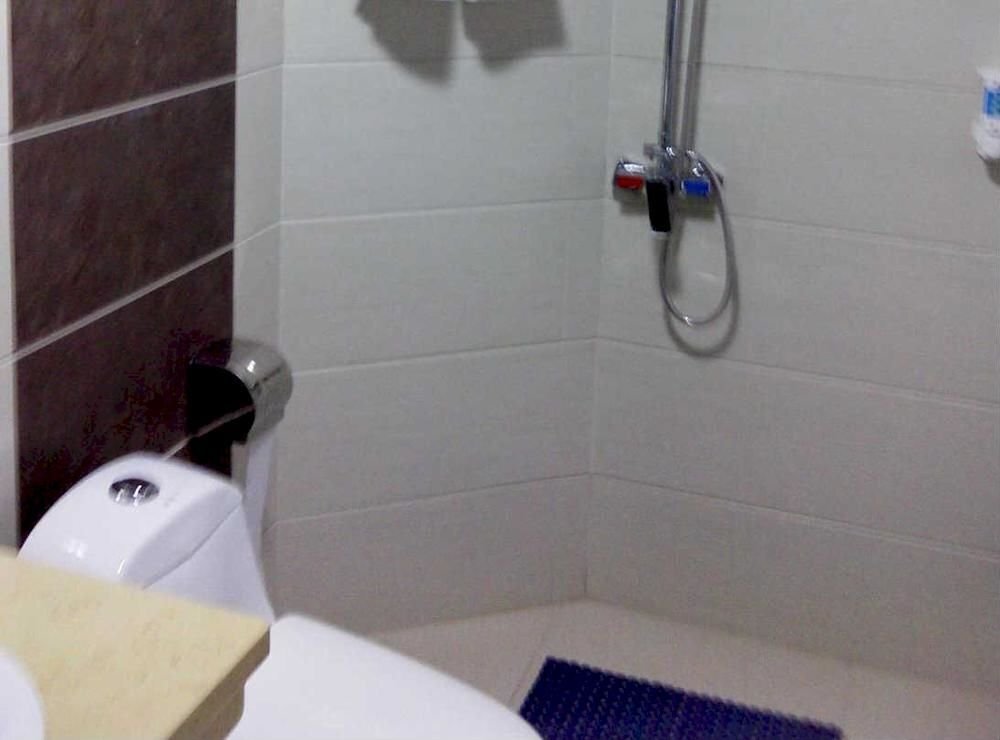Гуанчжоу: Lidong Hotel