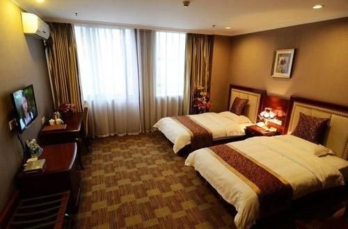 Чэнду: Louver Hotel