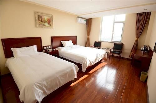 Циндао: Greentree Inn