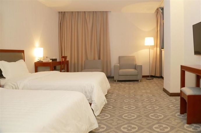 Сямынь: Yading Bay Hotel