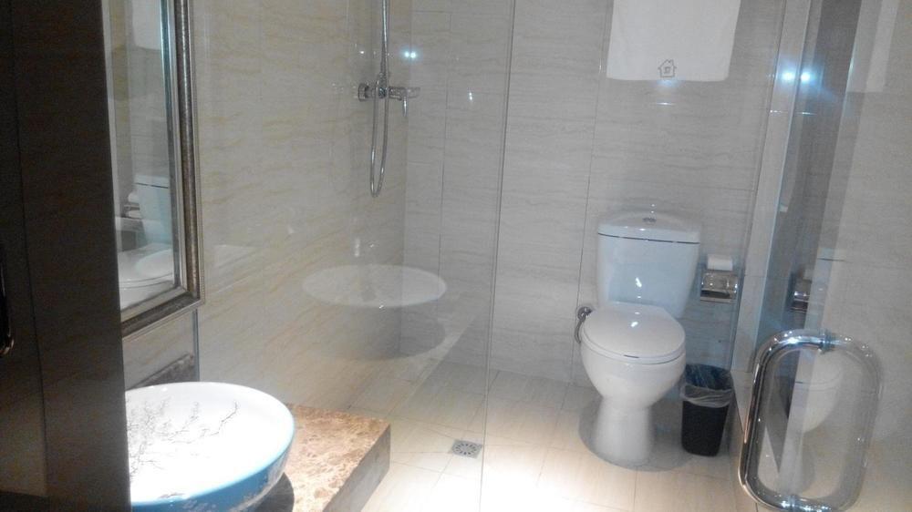 Циндао: Yi Jia 99 Boutiqe Hotel