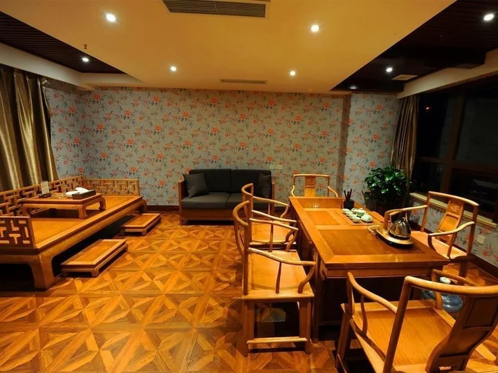 Чэнду: New Vision Hotel