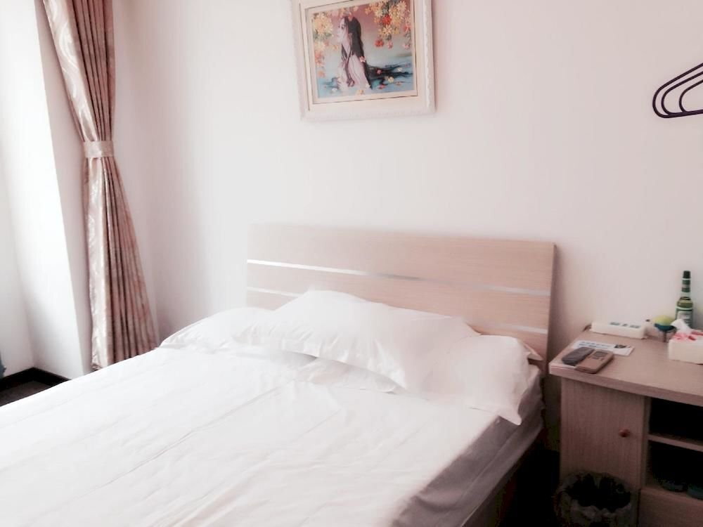 Циндао: Qingdao Langqin Sea View Holiday Villa