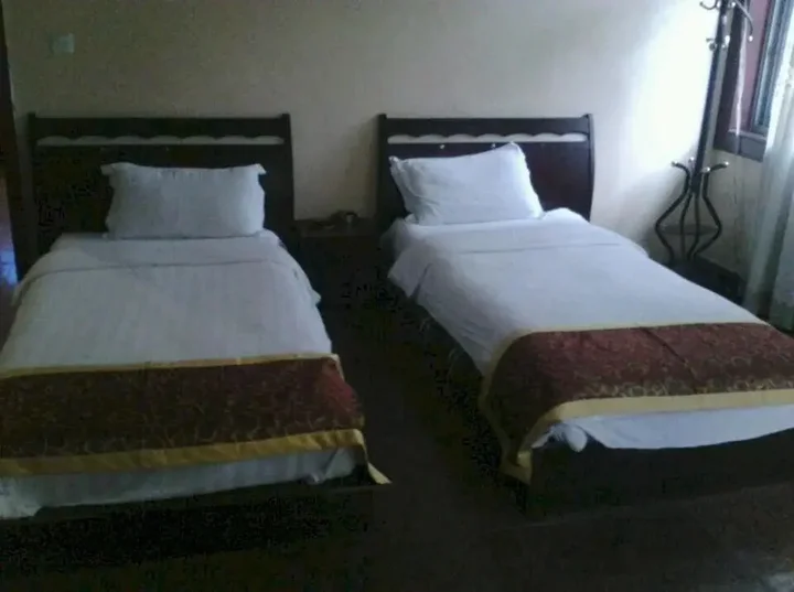Чэнду: Airport 9 Plus 9 Budget Hotel