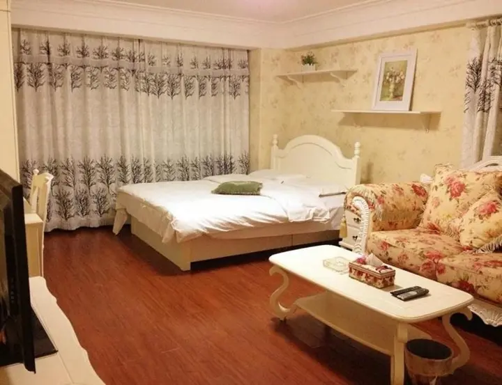 Далянь: Shunyi Hotel