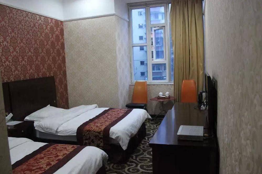 Гуанчжоу: Jingdu Hotel - Guangzhou