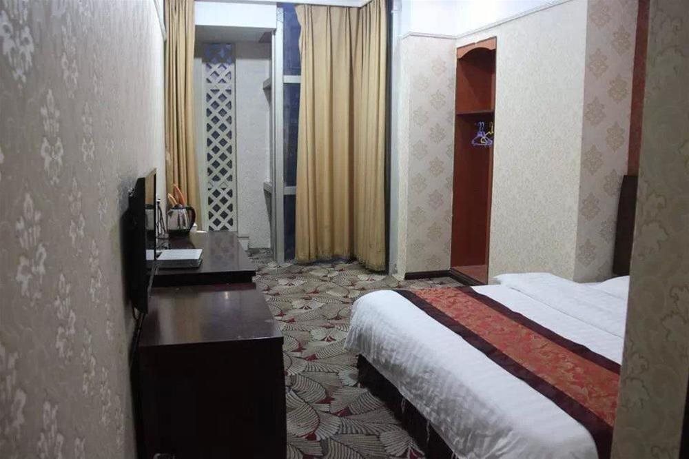 Гуанчжоу: Jingdu Hotel - Guangzhou