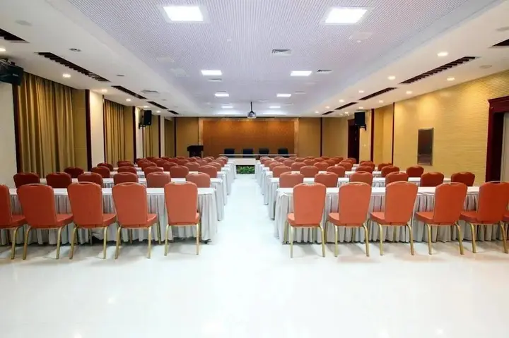Пекин: Wanfangyuan Business Hotel - Beijing