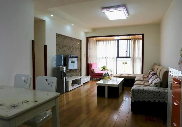 Чэнду: Happy Home E Hotel Apartment