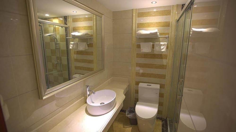 Чэнду: Yingbinyuan Hotel
