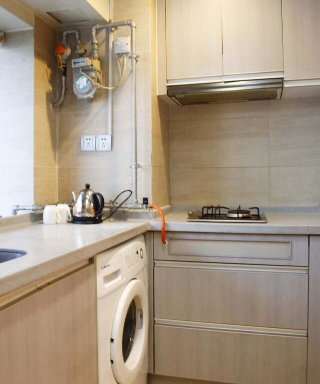 Шэньчжэнь: Holiday Hotel Apartment
