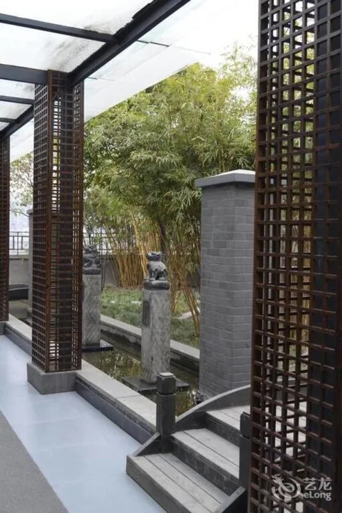 Чэнду: 9 Hotel (Chengdu Nanzhan)