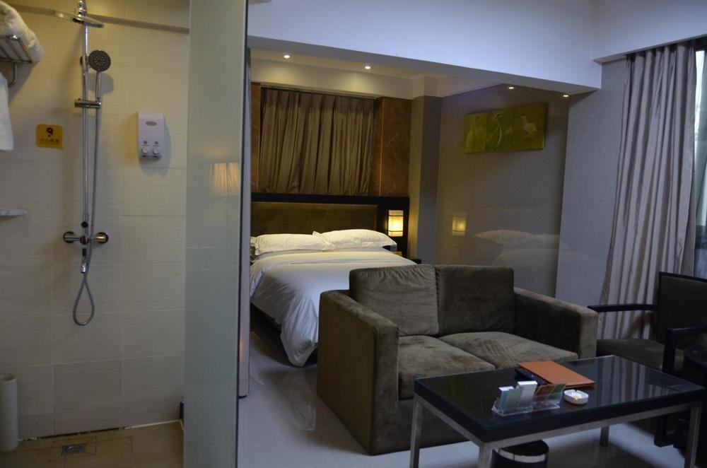 Чэнду: 9 Hotel (Chengdu Nanzhan)