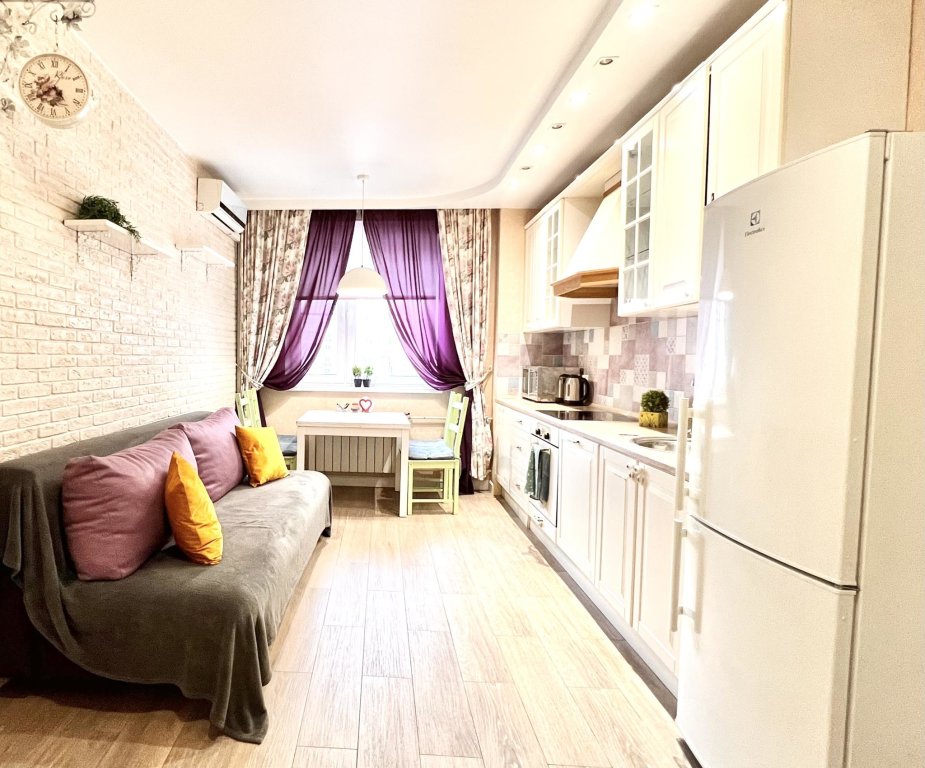 Балашиха: Магия на улице Демин Луг