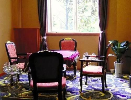 Чэнду: Seine River Leisure Hotel