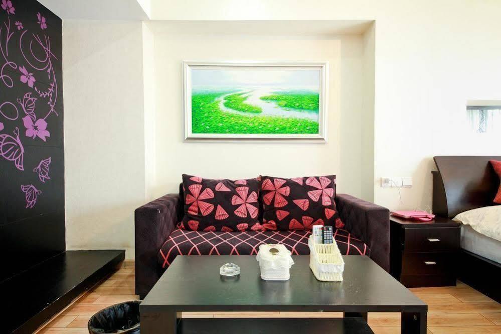 Нанкин: Nanjing Free Man Hotel