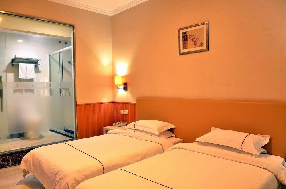 Сямынь: Li Feng Hotel- Xiamen