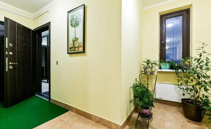 Москва: MaxRealty24 (МаксРеалти24) на Спасо-Тушинском бульваре 7