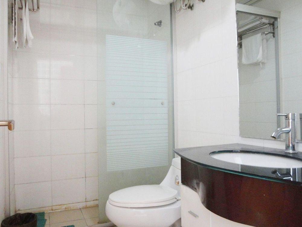 Шанхай: Shanghai Nonggongshang Hotel