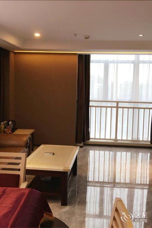 Шэньчжэнь: Yilan Hotel Shenzhen Investment Management Co., Ltd