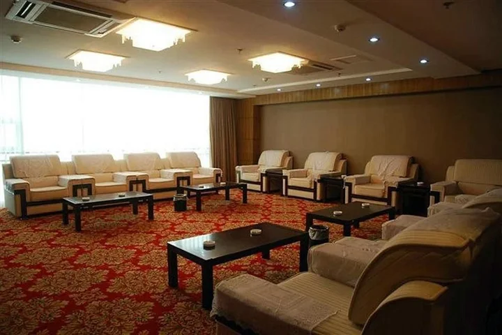 Куньмин: Jihong Molly Hotel