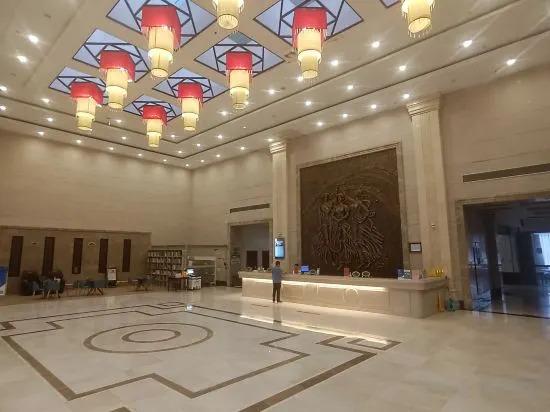 Чаншу: Vienna Hotel