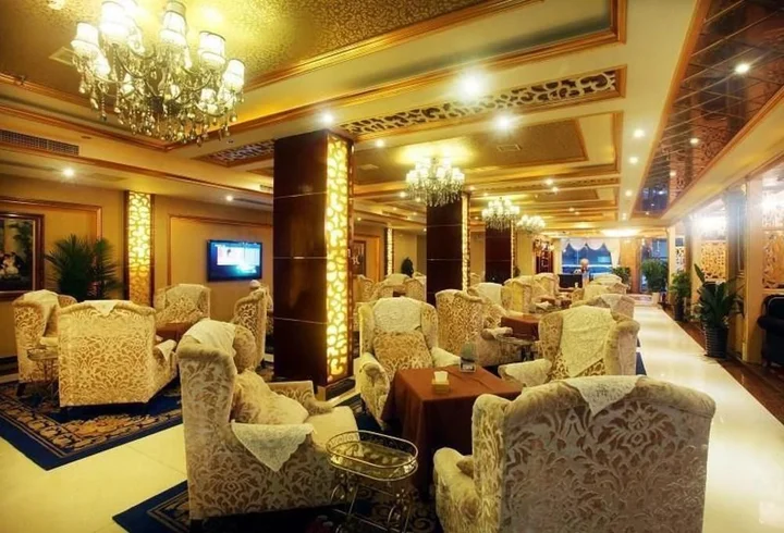 Чэнду: Xinxi Business Hotel
