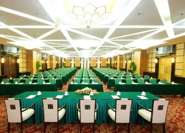 Пекин: Beijing Capital Xindadu Hotel