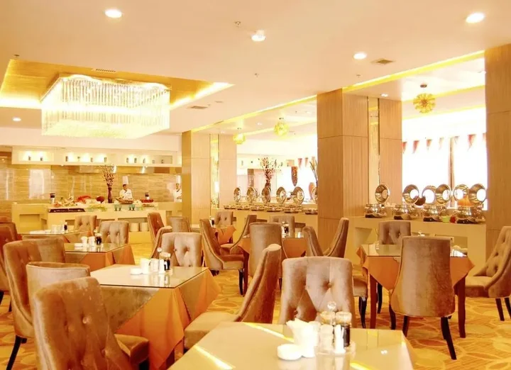 Пекин: Beijing Capital Xindadu Hotel