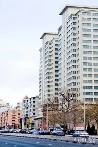 Далянь: 川王府阳光酒店(大连胜利路店)