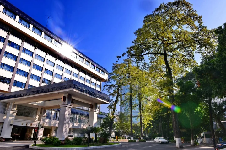 Гуанчжоу: Guangdong Yingbin Hotel