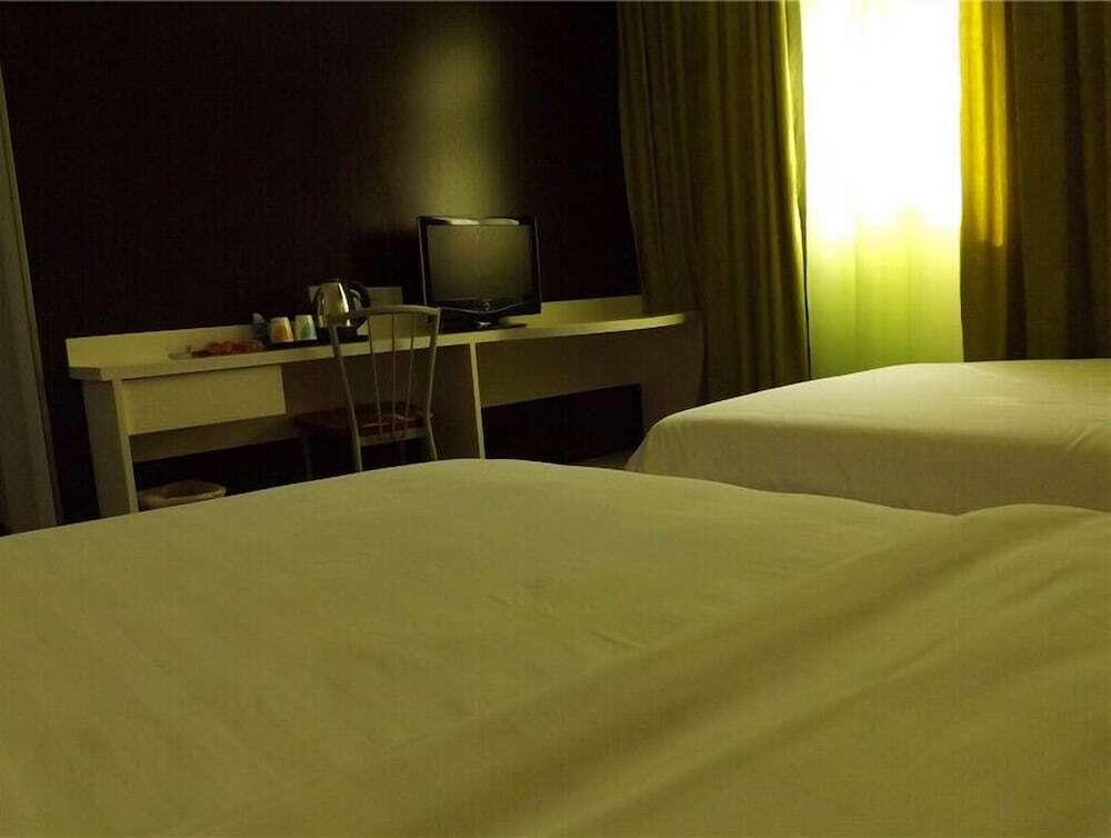 Гуанчжоу: V8 Hotel Xi Lang Branch