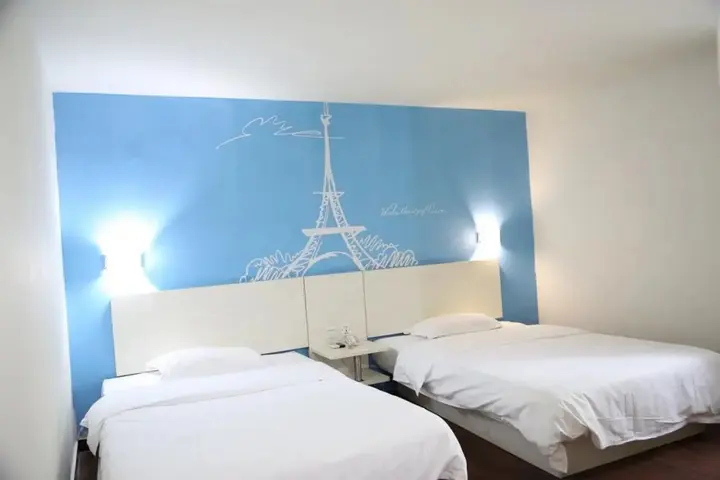 Гуанчжоу: V8 Hotel Xi Cun Branch
