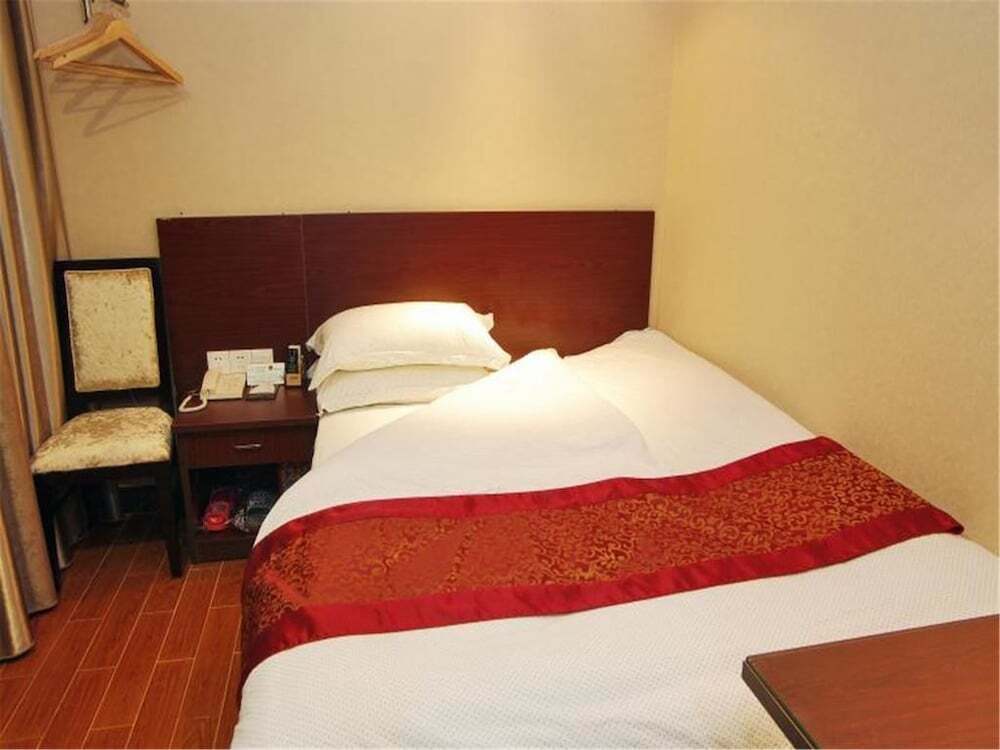 Гуанчжоу: Lucky Hotel