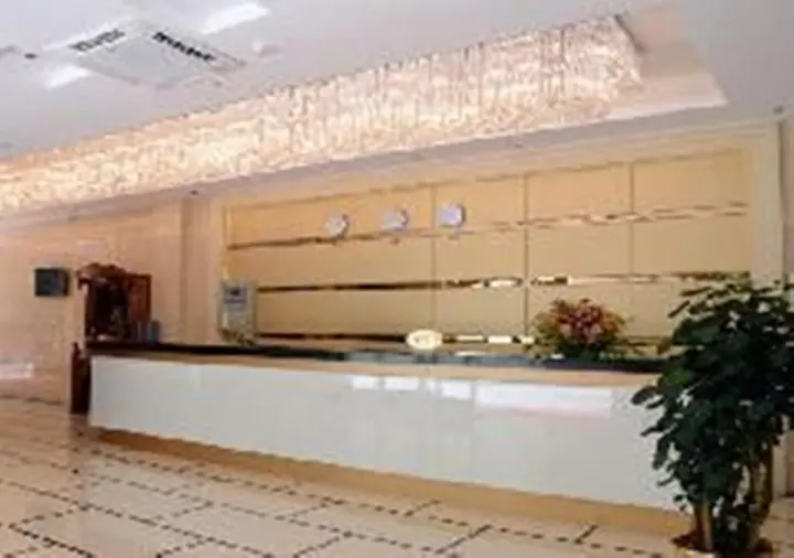 Джиангме: Guangdong Hotel