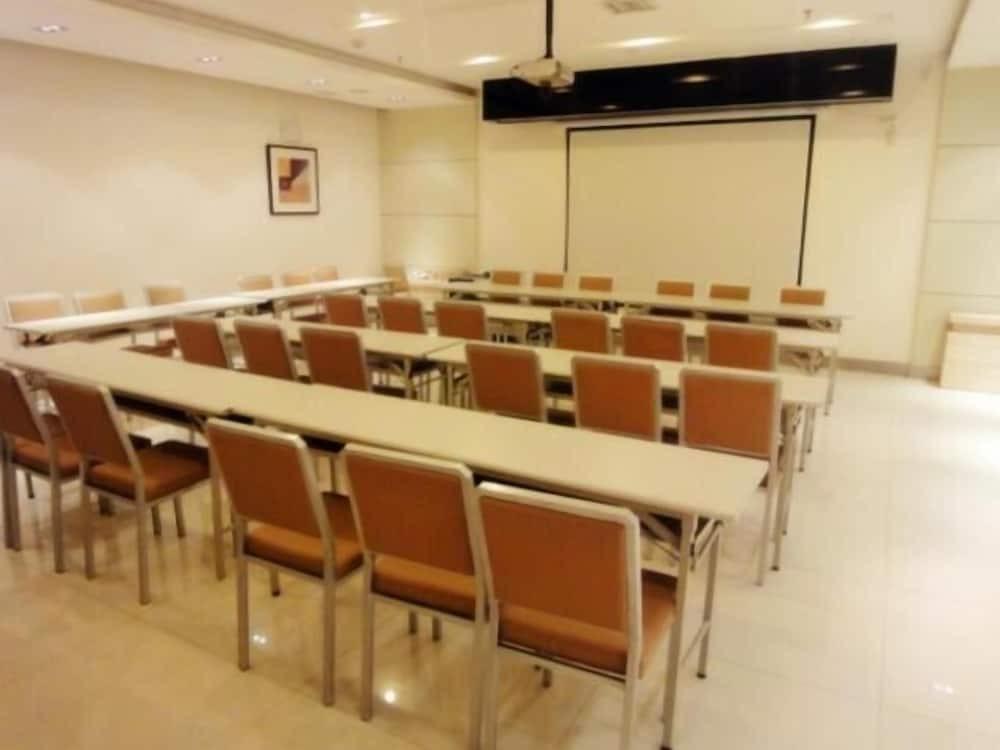 Аньян: Jinjiang Inn Anyang Wenfeng Main Road