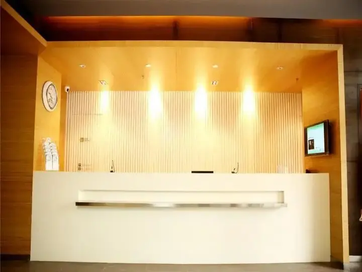 Чжанцзякоу: Jinjiang Inn Zhangjiakou Xuanhua Bus Station