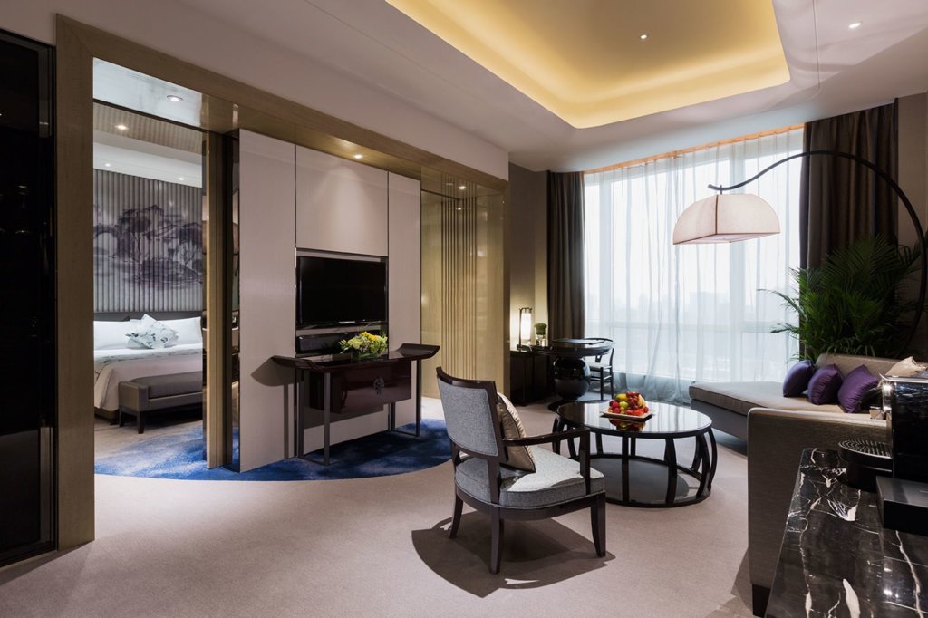 Уху: Wanda Realm Wuhu