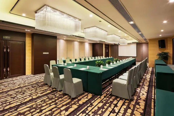 Чэнду: Xinhua International Hotel
