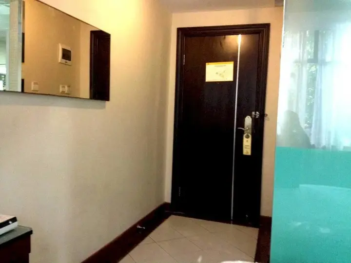 Гуанчжоу: Kaiserdom Hotel Huakai