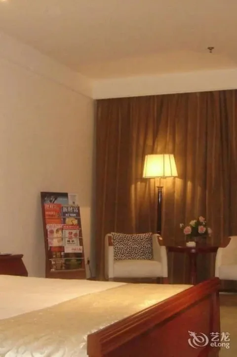 Пекин: Phoenix Tree Hotel