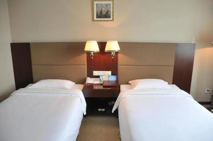 Гуанчжоу: Guangdong Xuneng Hotel - Guangzhou