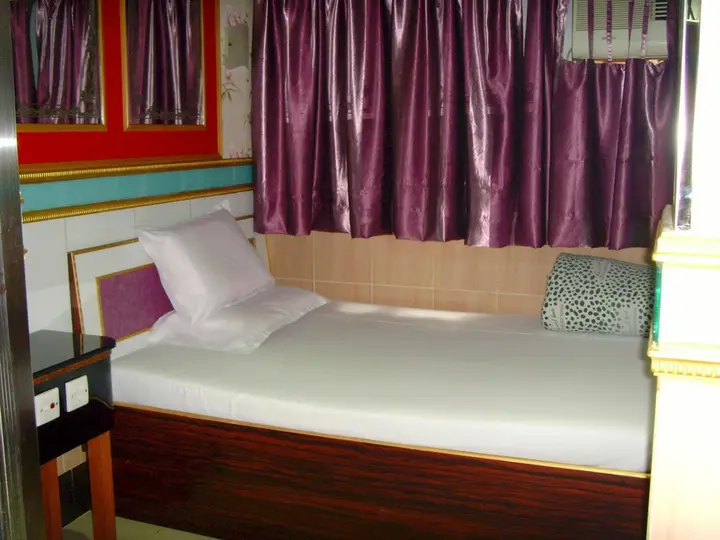 Коулун: Rome Hotel