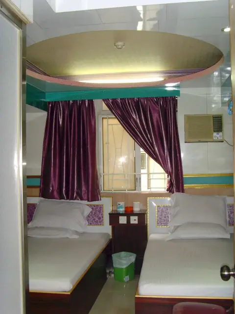 Коулун: Rome Hotel