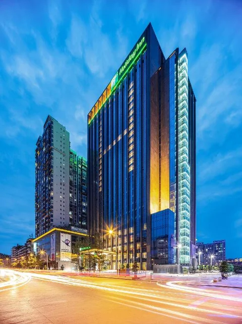Neijiang: Holiday Inn Neijiang Riverside by IHG