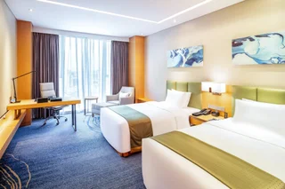 Neijiang: Holiday Inn Neijiang Riverside by IHG