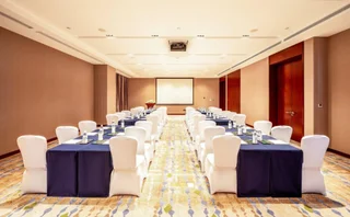 Neijiang: Holiday Inn Neijiang Riverside by IHG