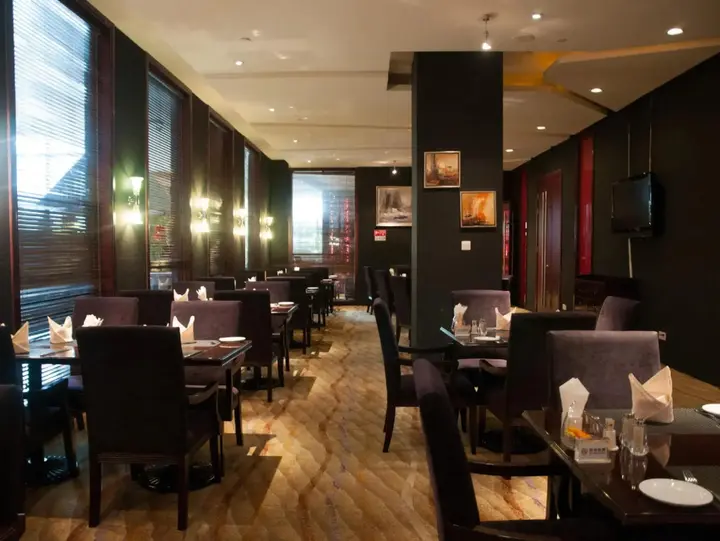 Нанкин: Nanjing New Century Hotel