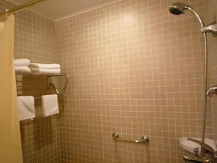 Чжэньцзян: Jinjiang Inn Zhenjiang Jurong Renmin Rd
